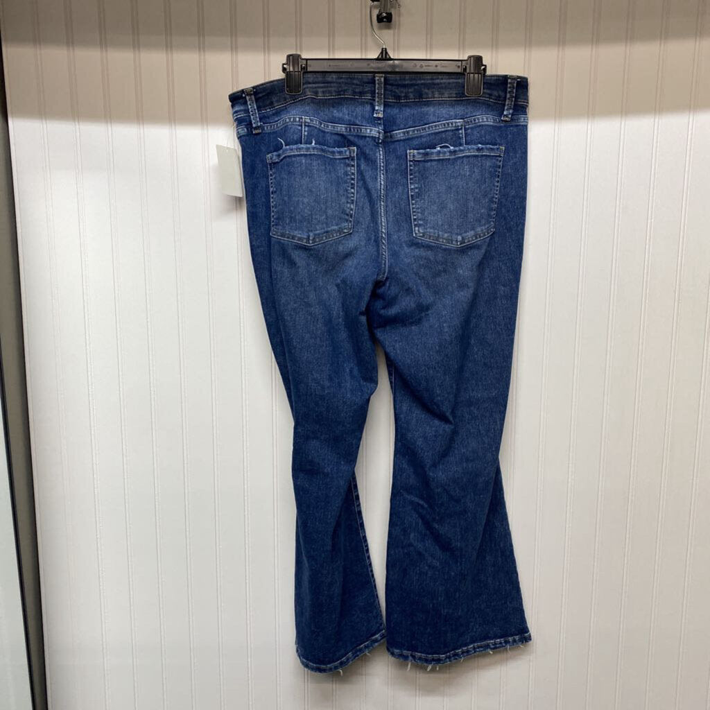 EXTRA SHORT MID RISE