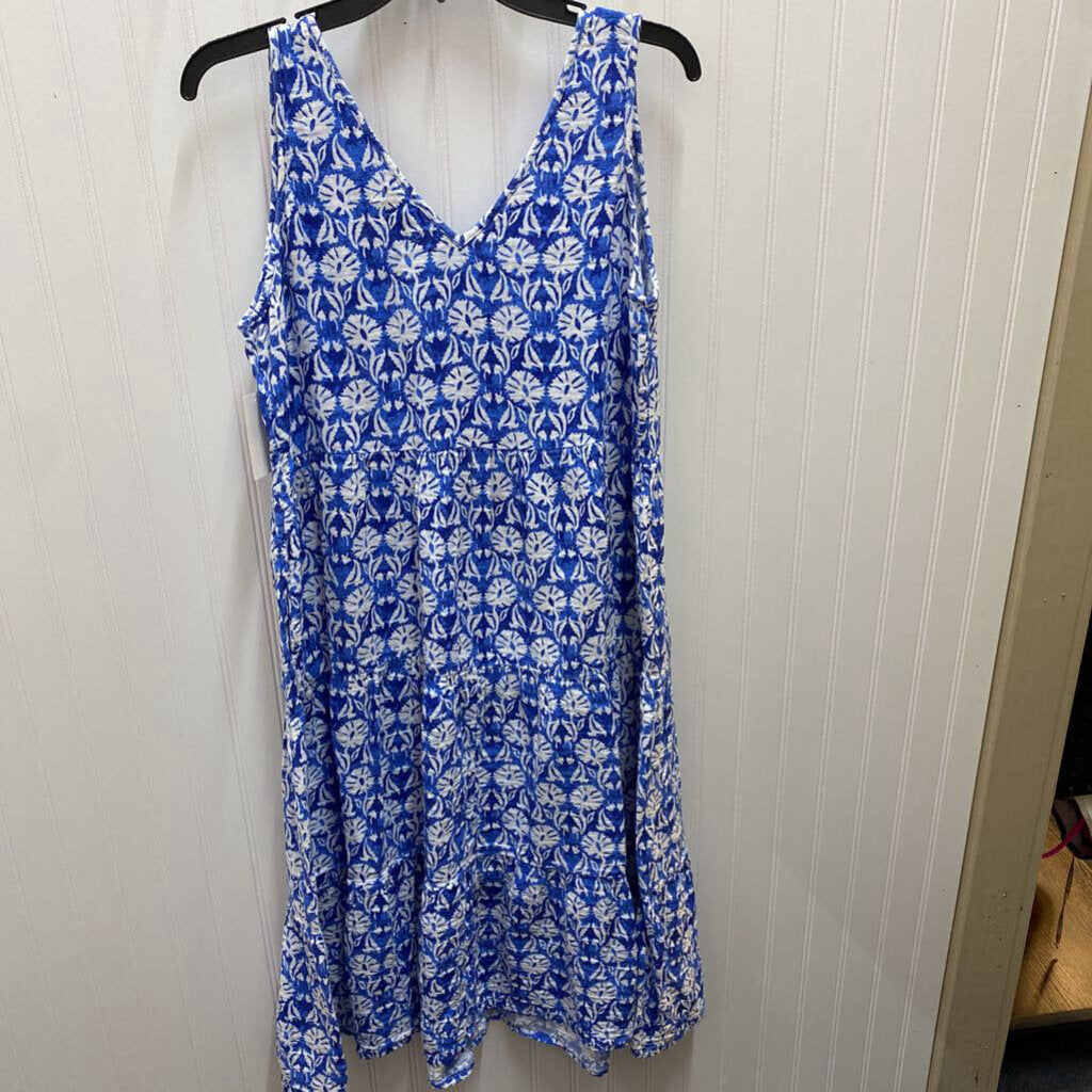 V NECK SLEEVELESS LONG DRESS