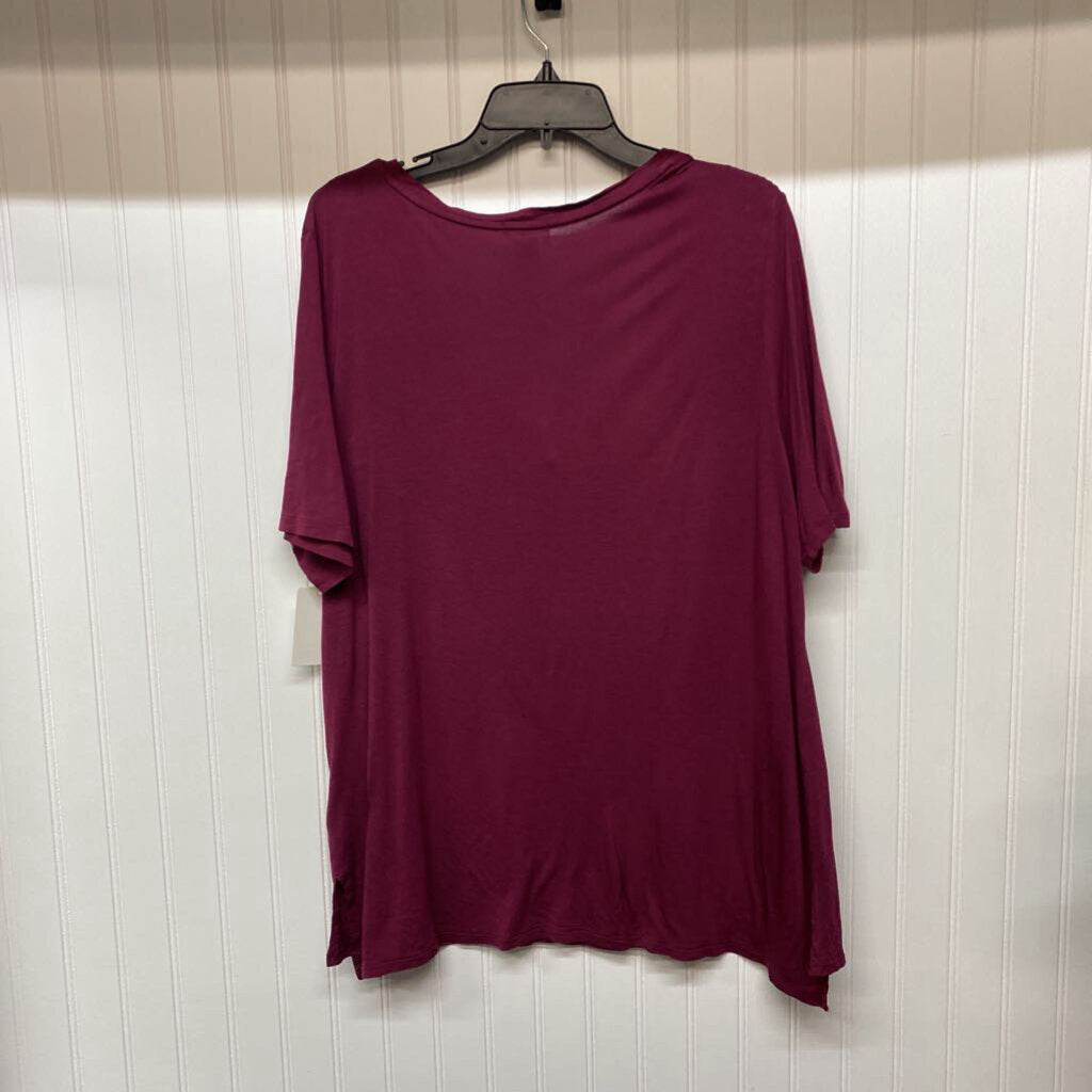 SHORT SLEEVE TEE