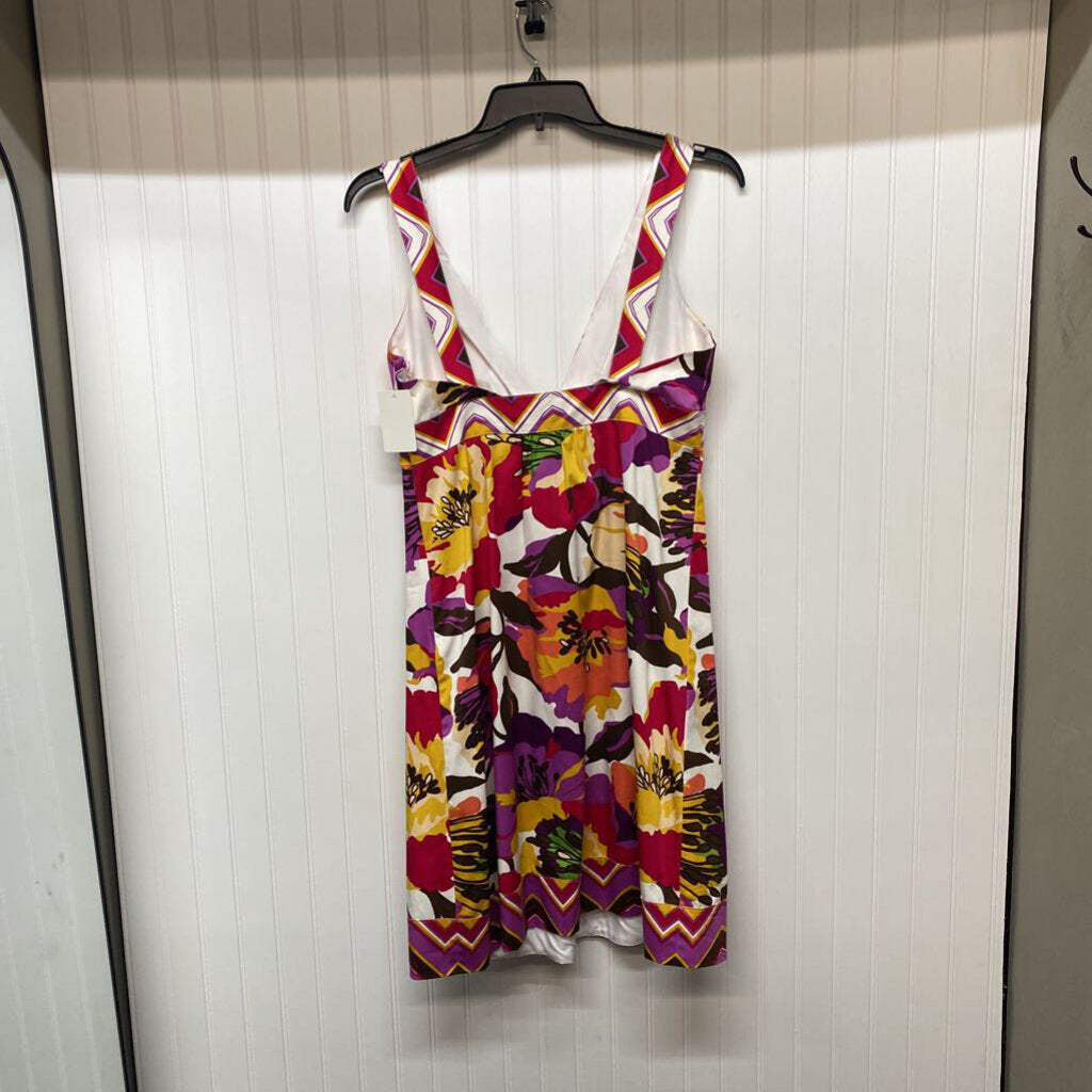 SLEEVELESS SHORT DRESS