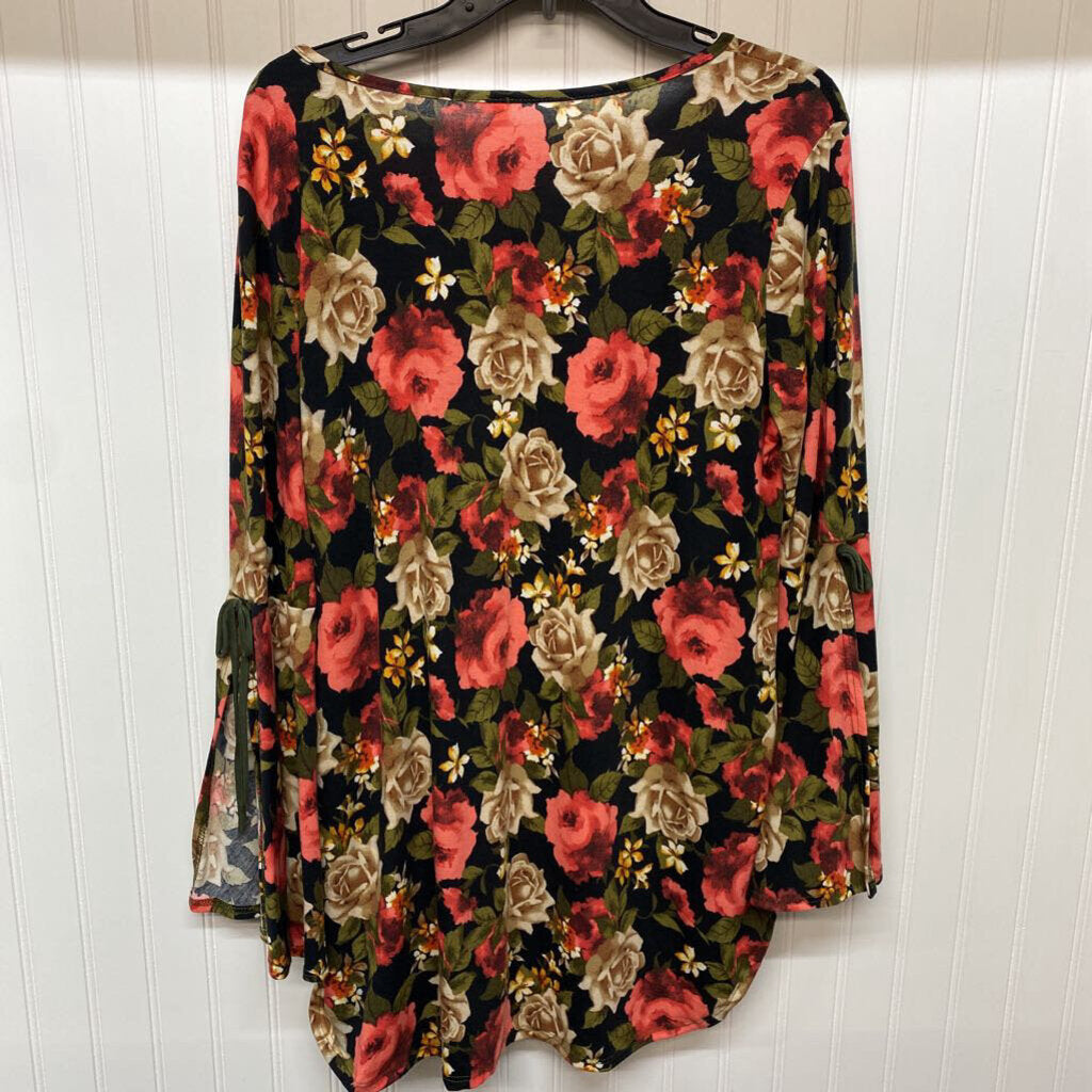 LONG SLEEVE FLORAL PRINT TOP