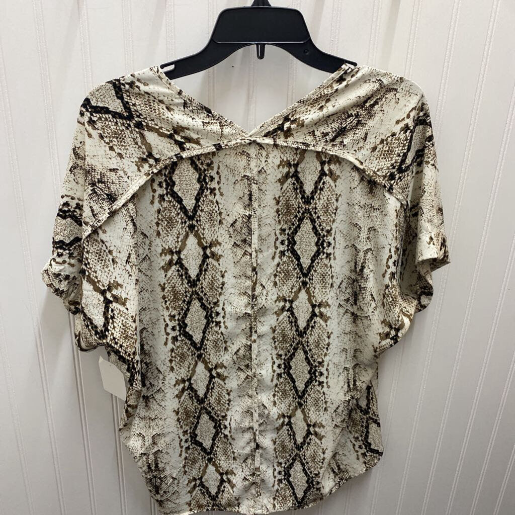 SHORT SLEEVE SNAKE PRINT TOP