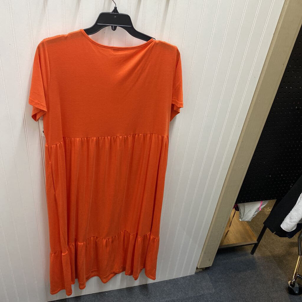 SHORT SLEEVE TIERRED DRESS