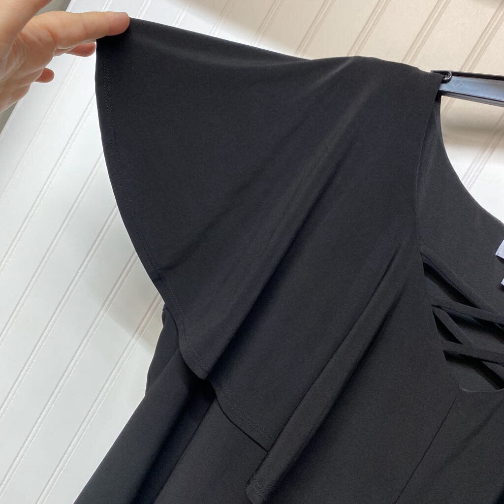 SHORT SLEEVE KNIT TOP