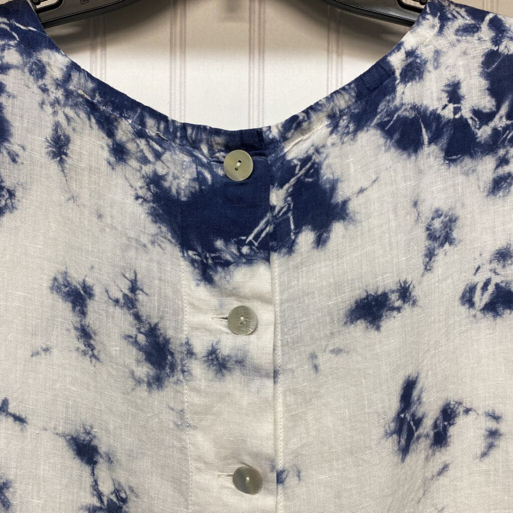 NAVY BUTTON UP