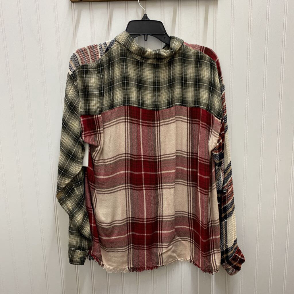 COLLARED PLAID LONG SLEEVE FRAYED FLANNEL