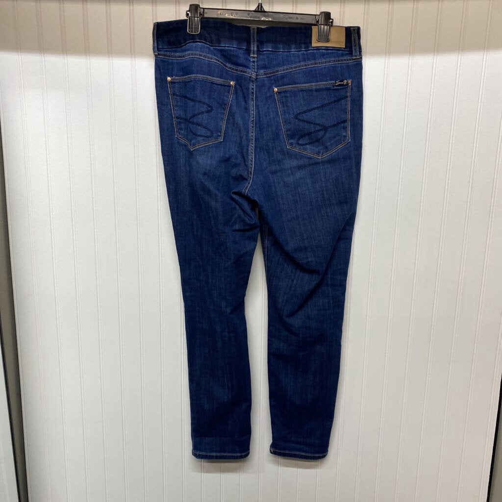 HIGH RISE SKINNY JEANS