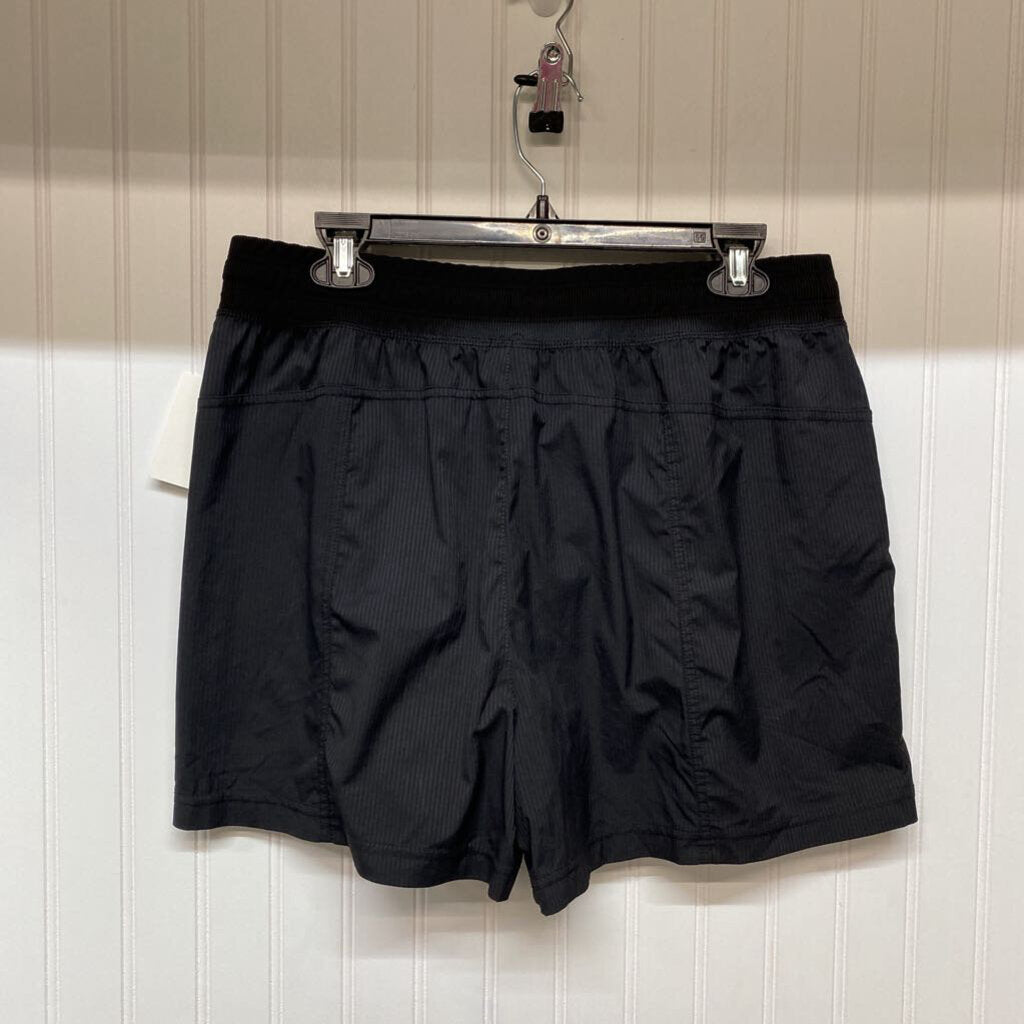 *NYLON SHORT WITH TIE-WAIST