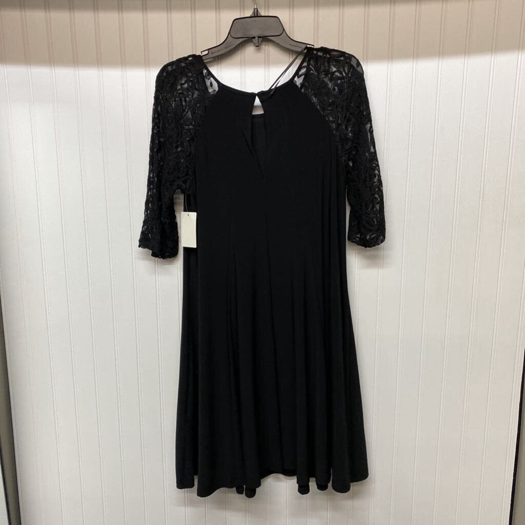 *SHORT DRESS WITH LACE SLEEVES