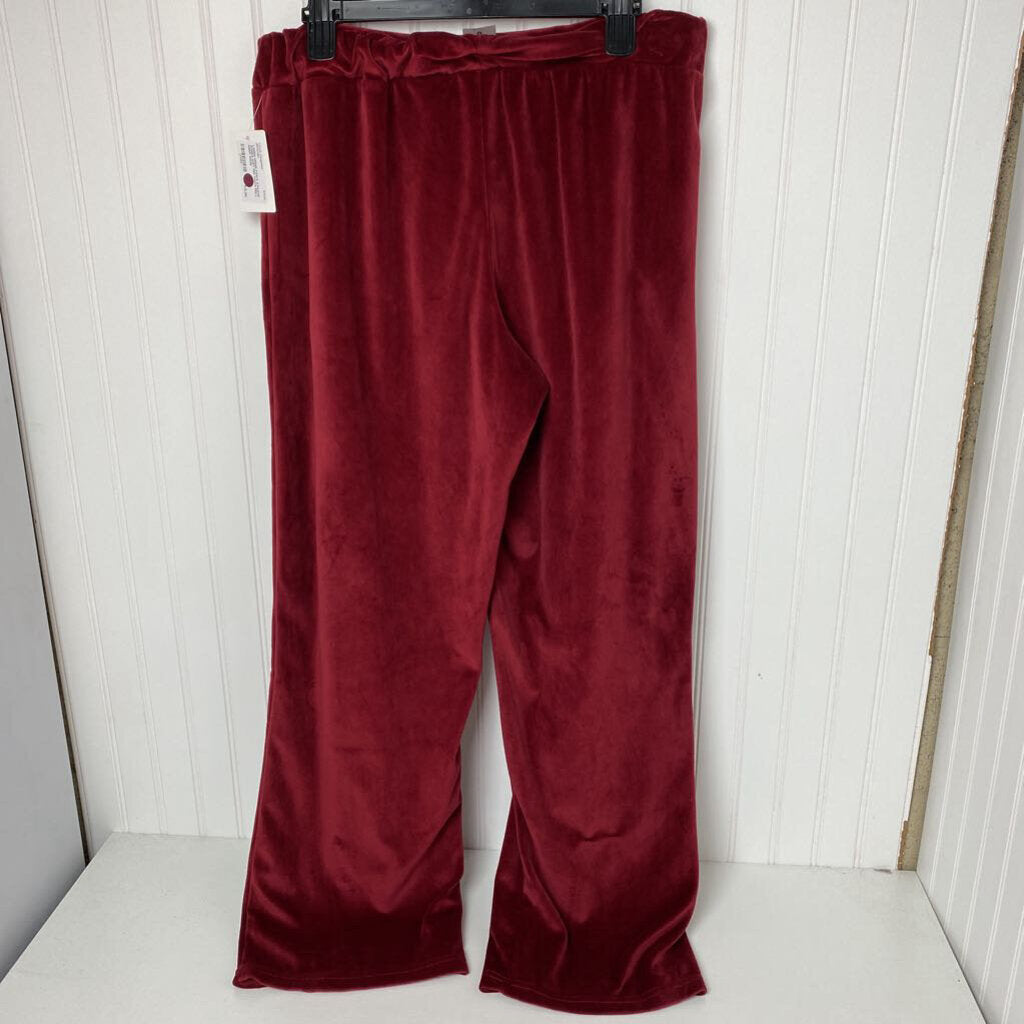 SOFT RED PANTS