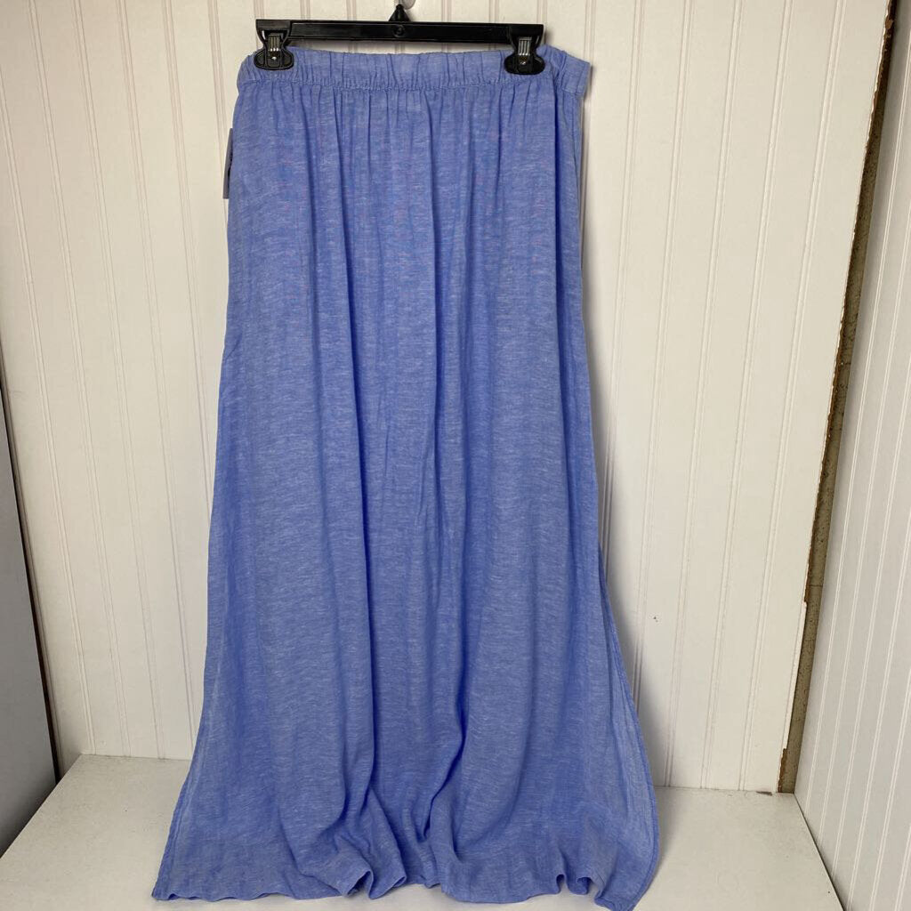 FLOWY BLUE SKIRT