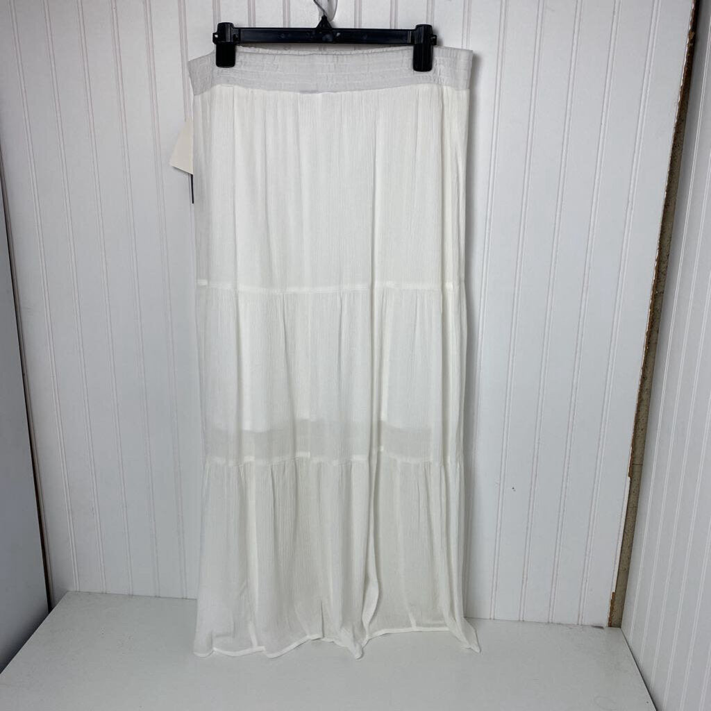 WHITE LONG SKIRT