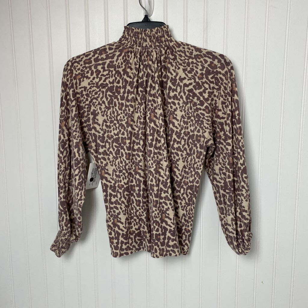 * BOUTIQUE BRAND*MOCK ELASTIC NECK WITH L/S ANIMAL PRINT