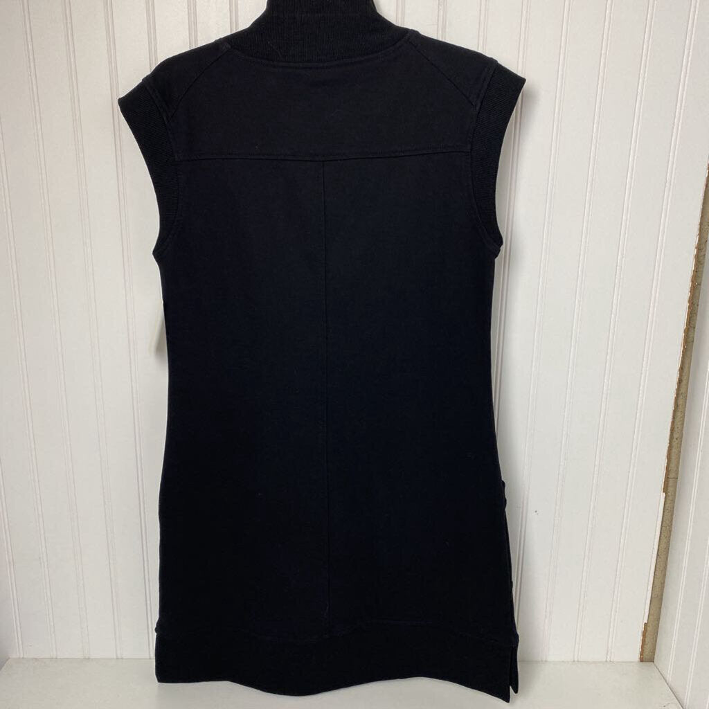 SLEEVELESS KNIT WITH MOCK NECK/ZIPPER AND POCKETS