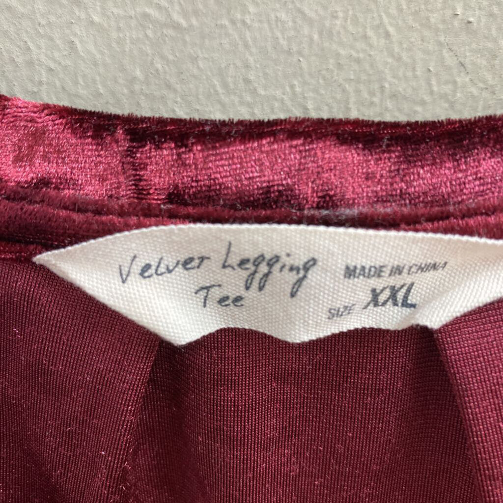 RED VELVET TOP
