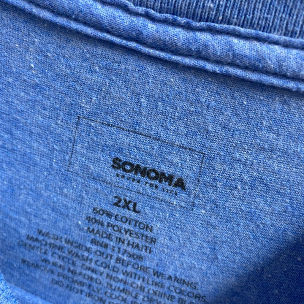 BLUE GRAPHIC T