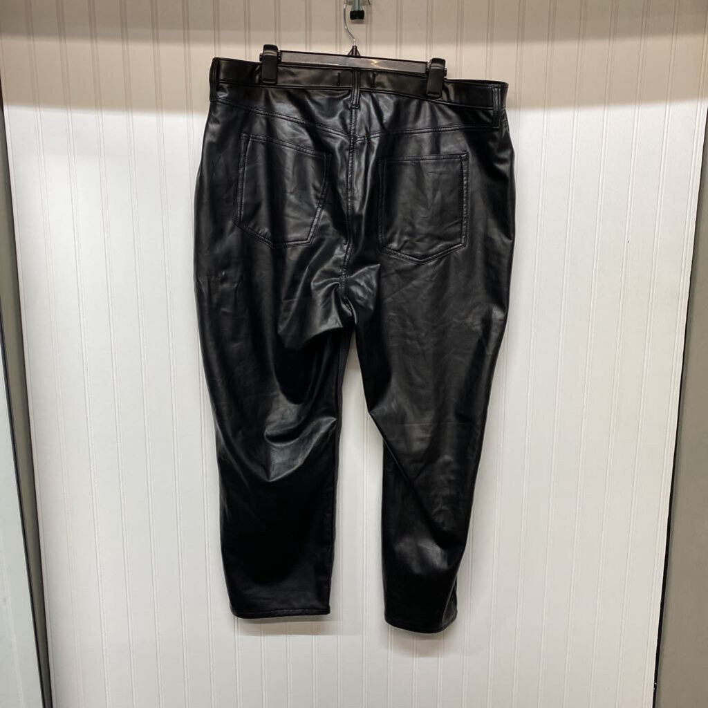 BLACK JEANS
