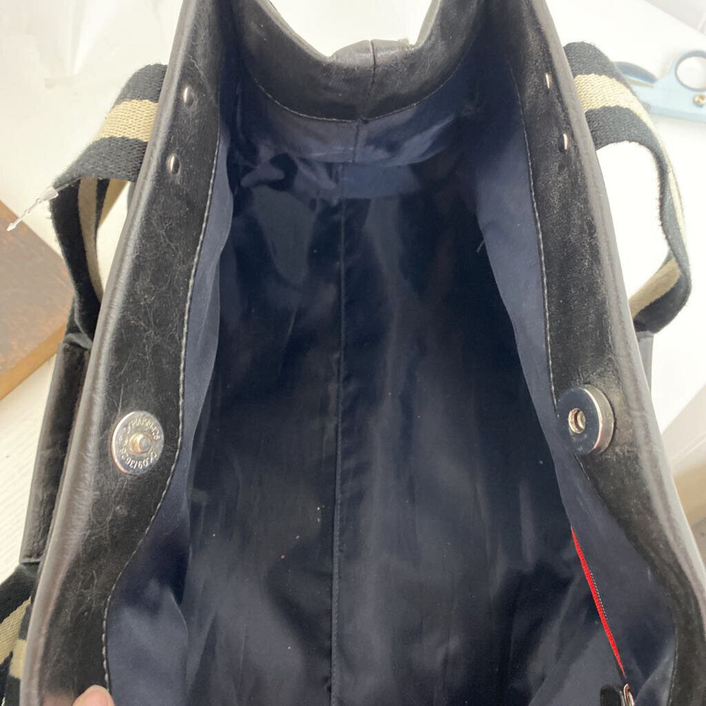 LADIES HANDBAG
