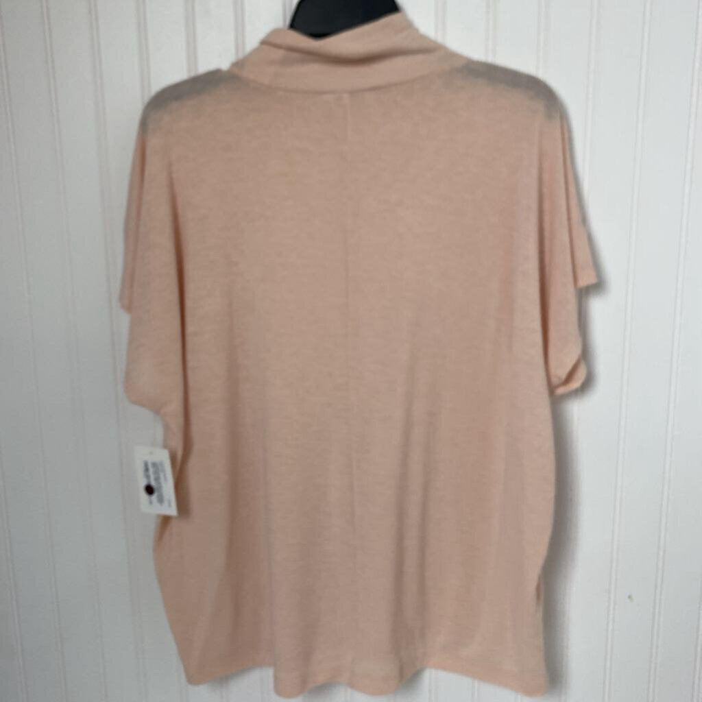 SHORT SLEEVE MOCK NECK TOP