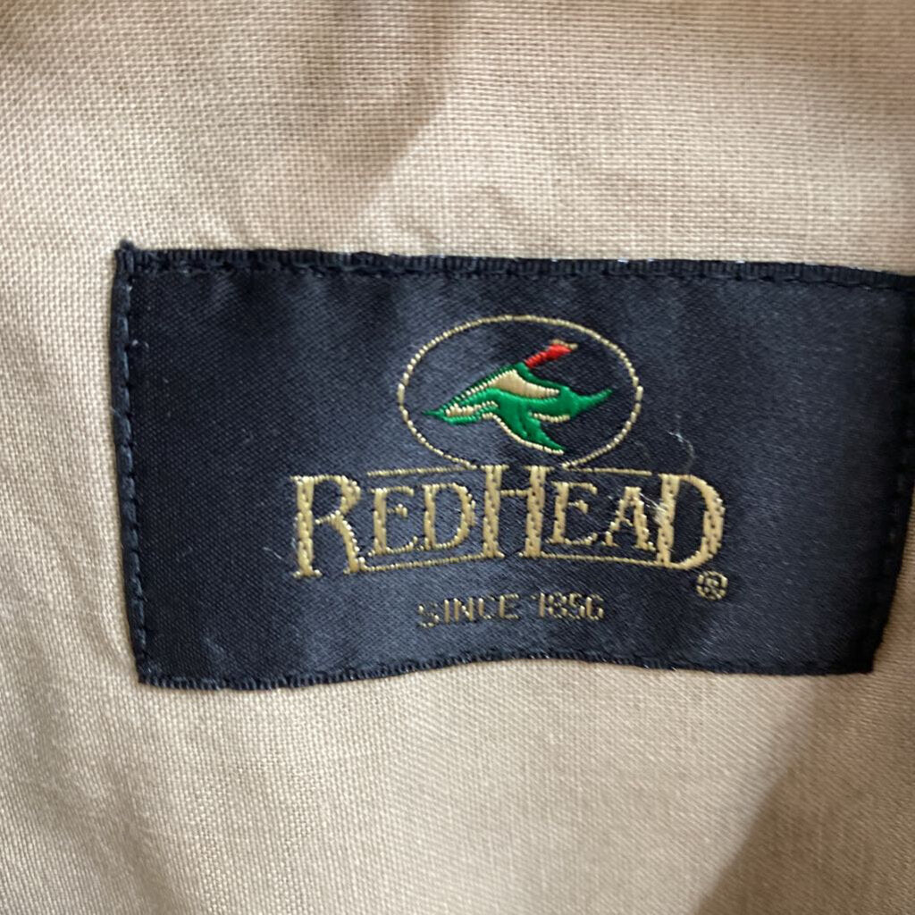 SHORT SLEEVED W/POCKETS