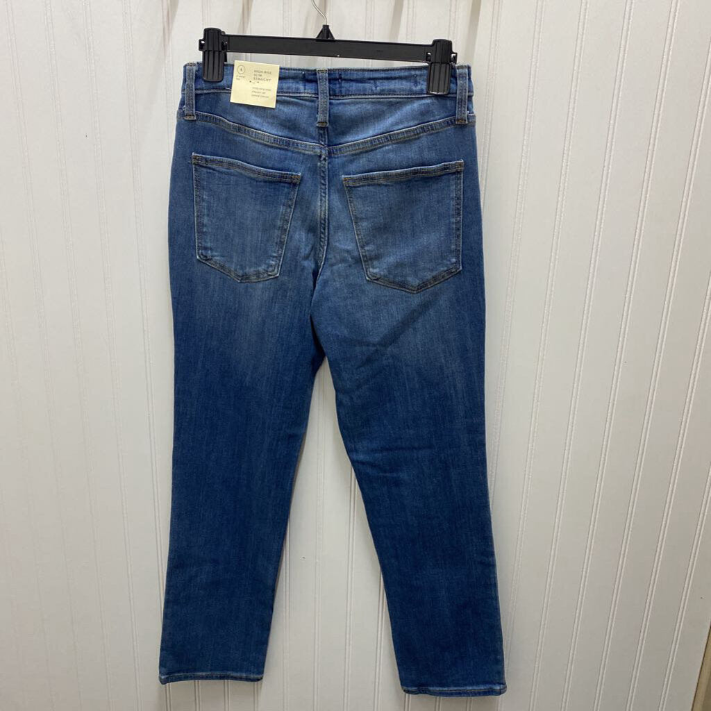 HIGH RISE SLIM STRAIGHT JEANS