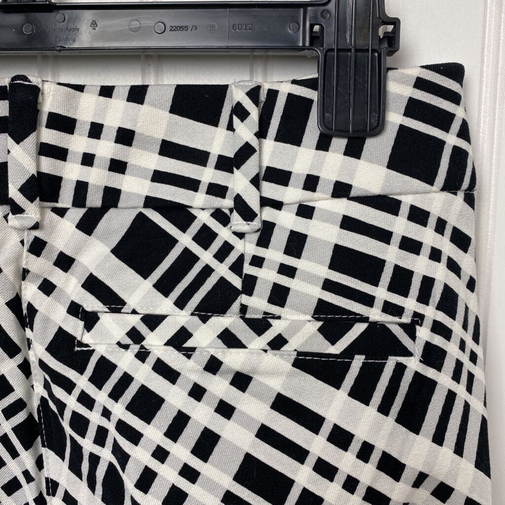 ANKLE LENGTH DRESS PANTS