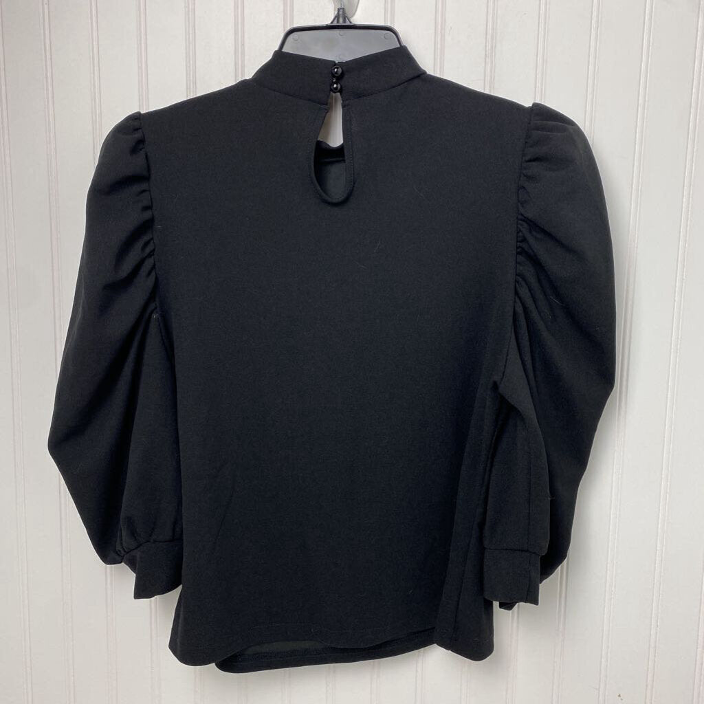 HIGH NECK LONG SLEEVED