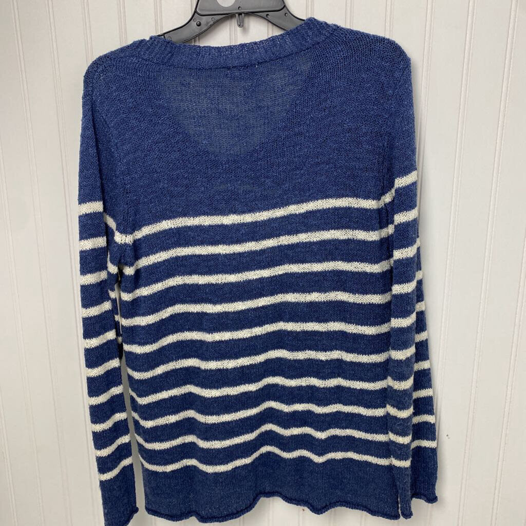 STRIPED V NECK SWEATER