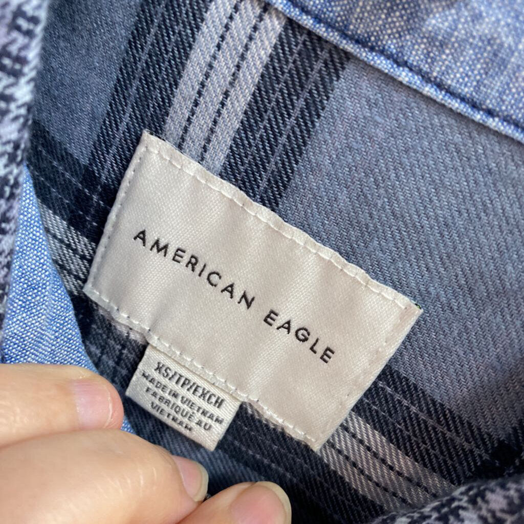 * BUTTON UP FLANNEL APPEARANCE CROPPED