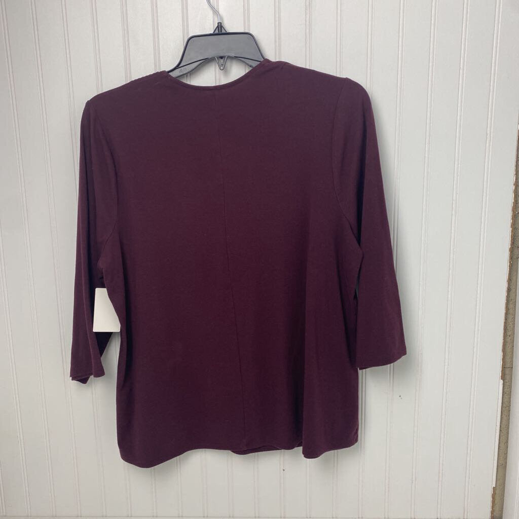 SQUARE NECK LONG SLEEVED
