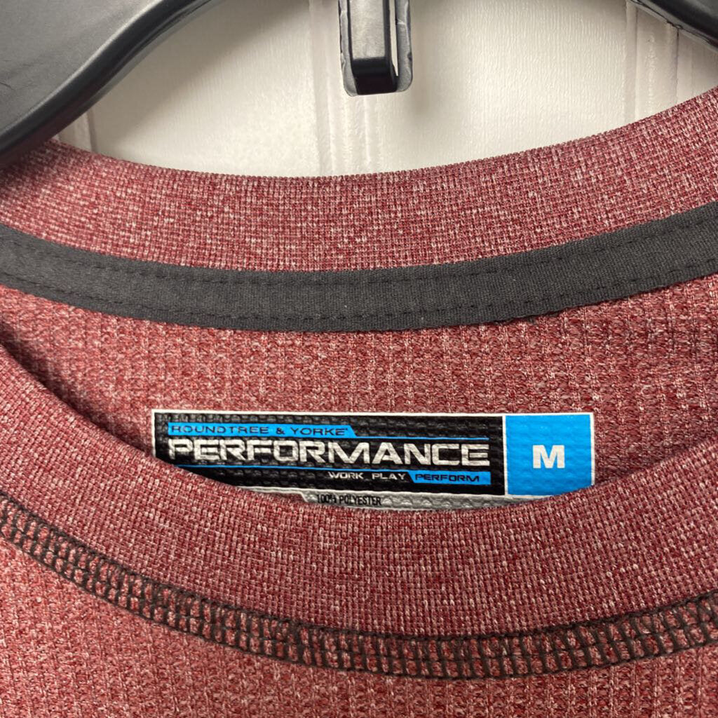 PERFORMANCE LONG SLEEVED