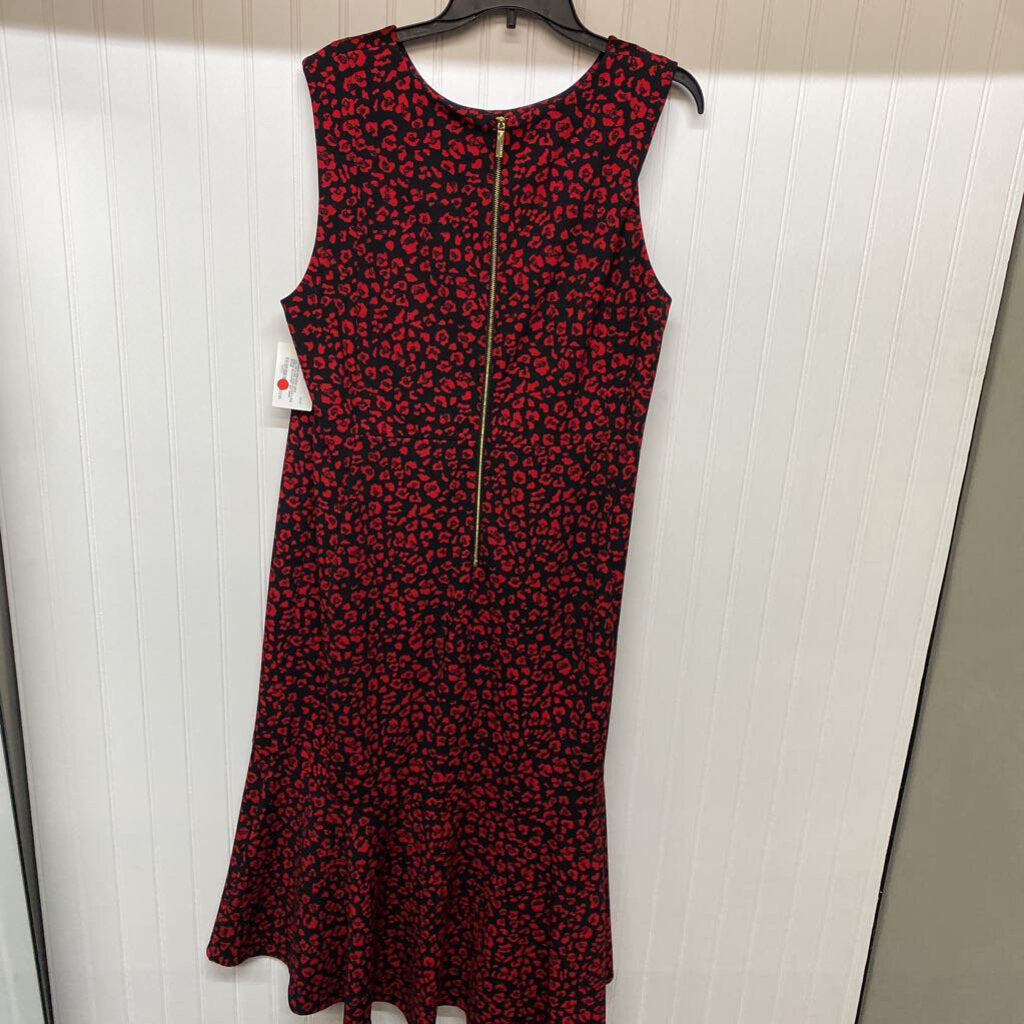 SLEEVELESS LONG DRESS