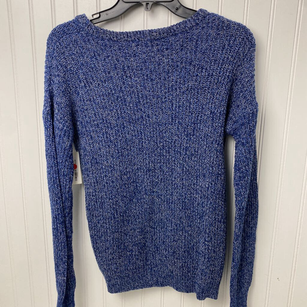 *BASIC SOLID BLUE SWEATER