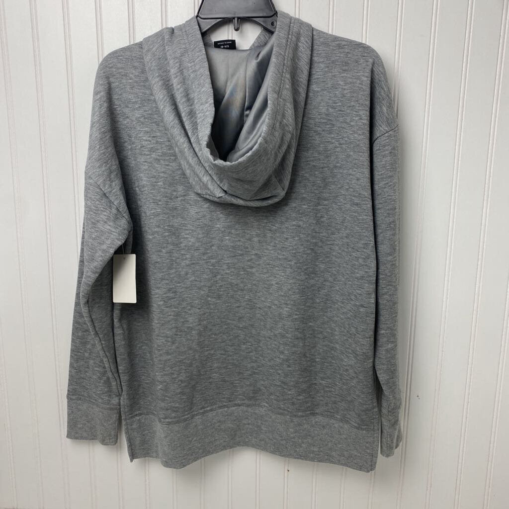 BASIC HOODIE