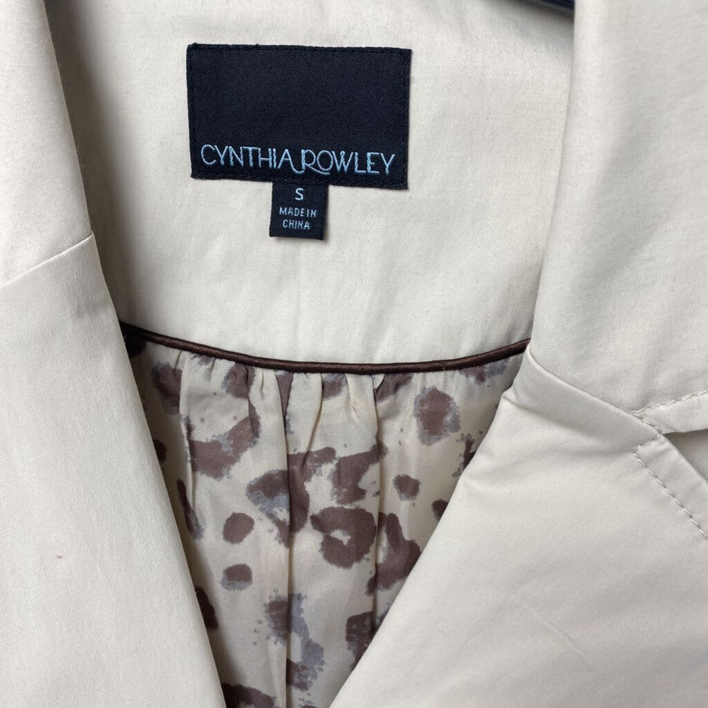 LADIES BUTTON UP TRENCH COAT