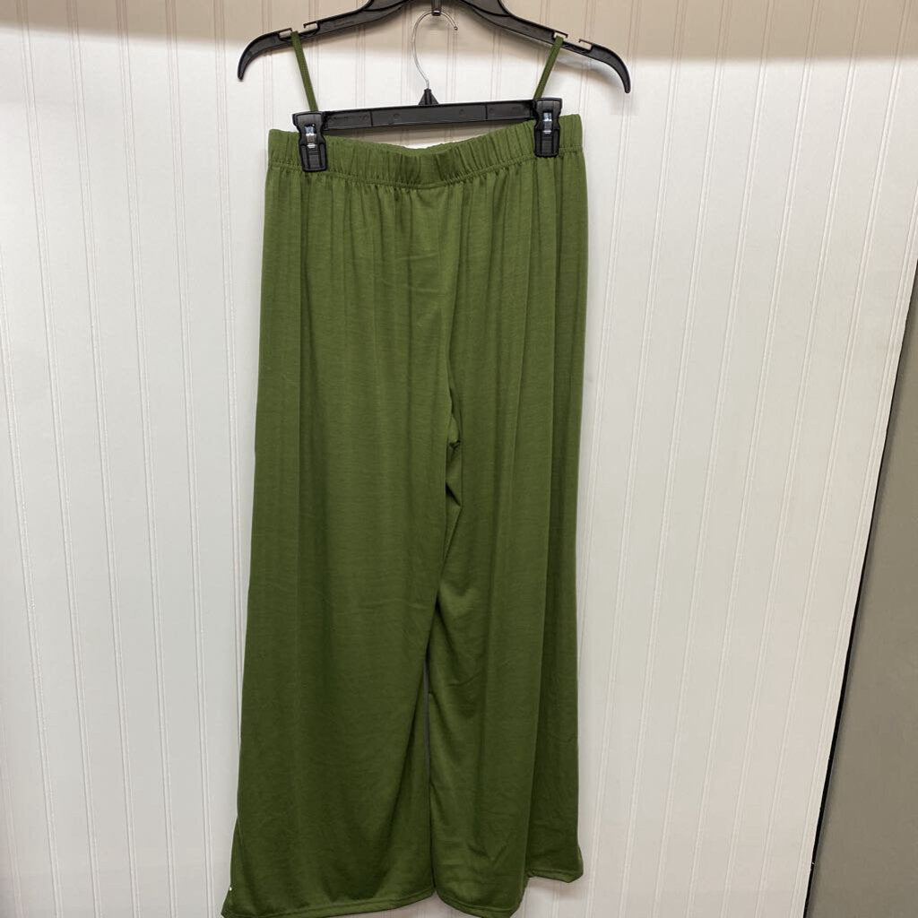 CAMI AND WIDE LEGGED PANTS