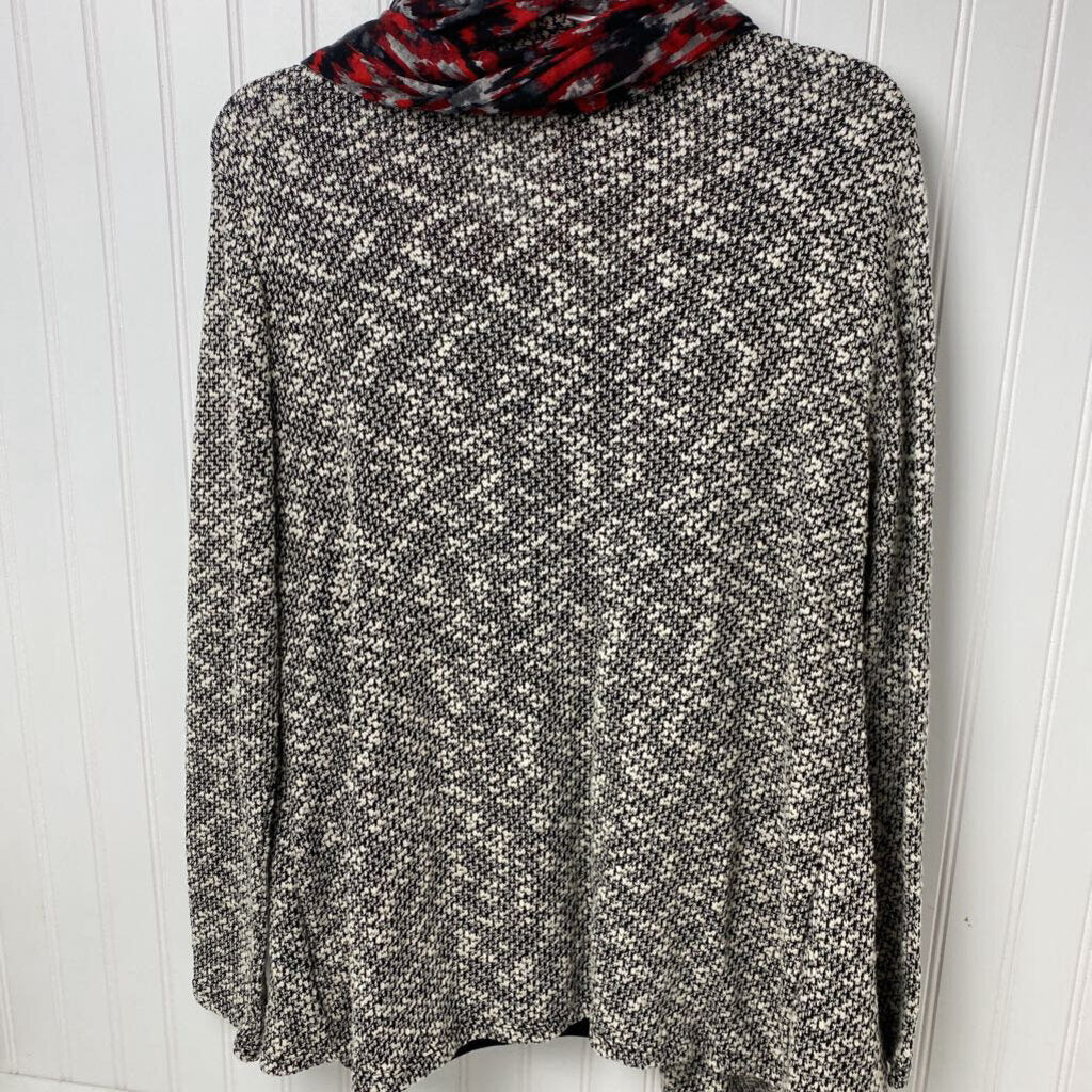 LAYORED TOP WITH SCARF