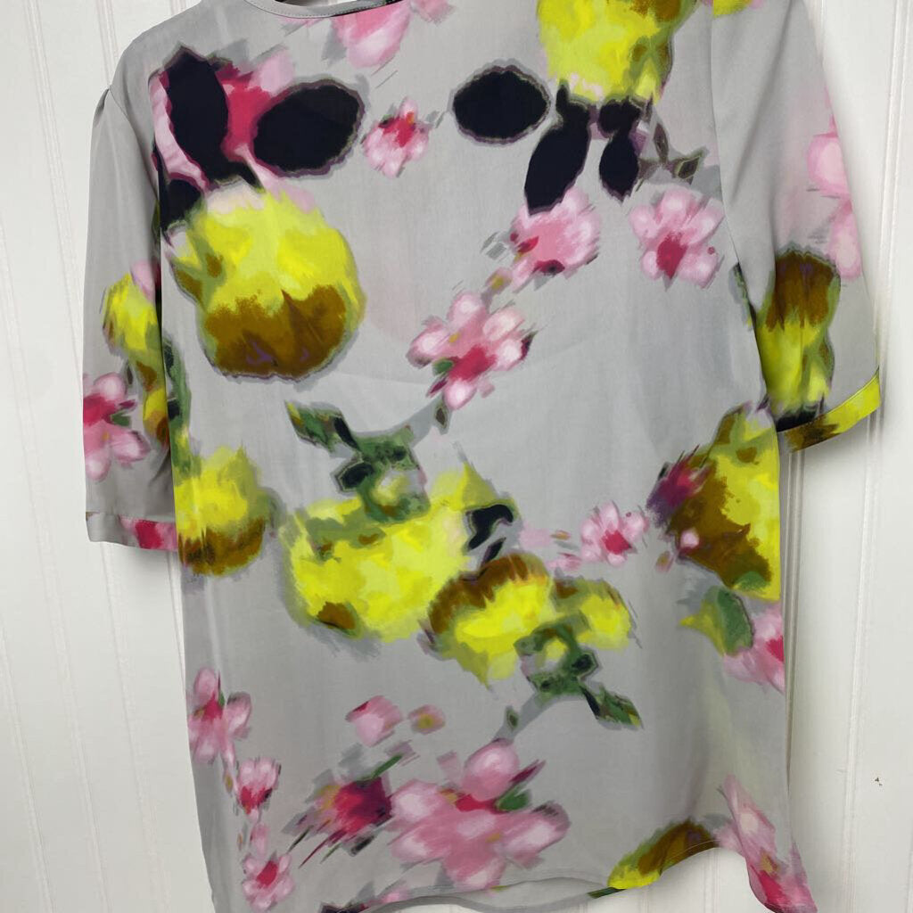 FLORAL SHORT SLEEVED