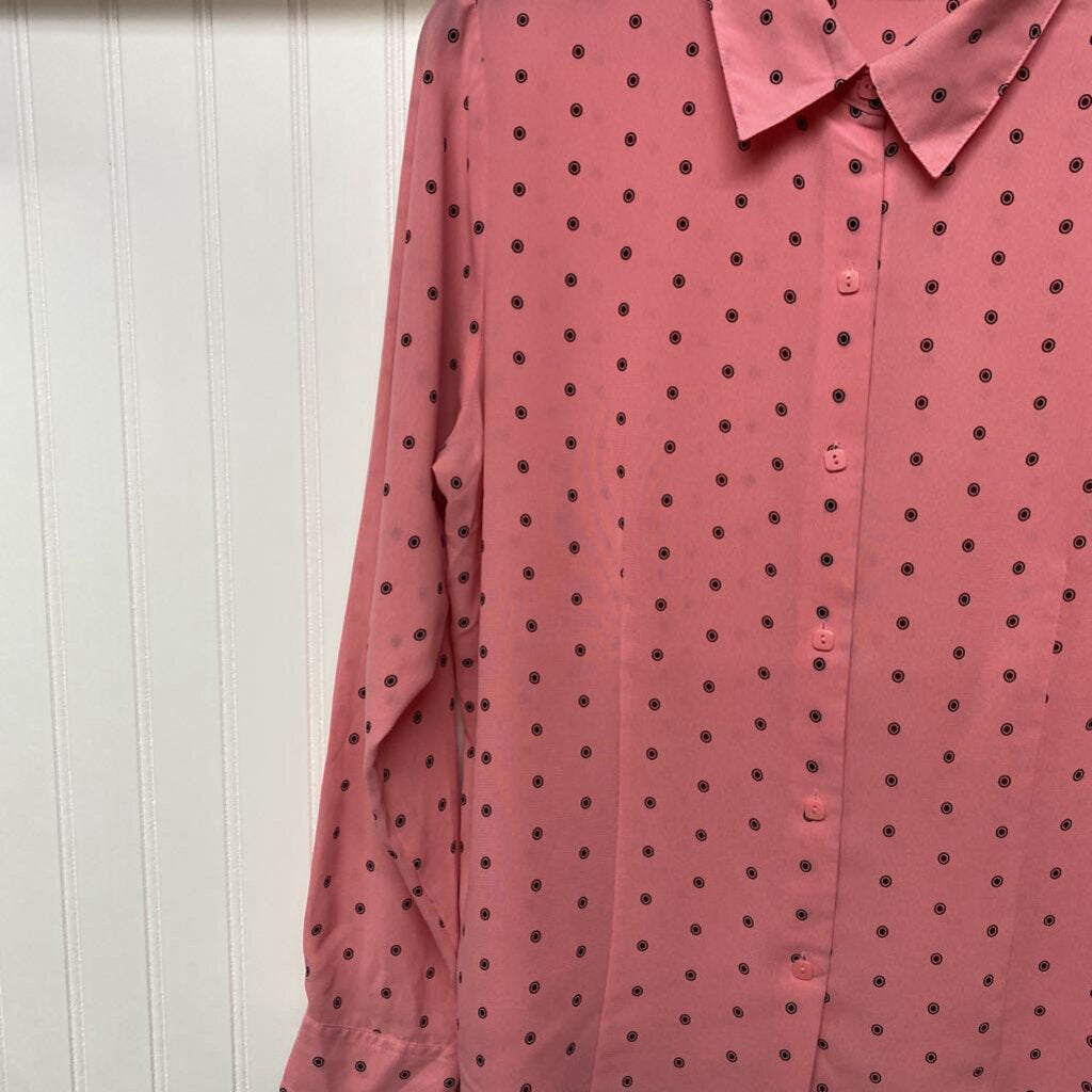BUTTON DOWN LONG SLEEVED