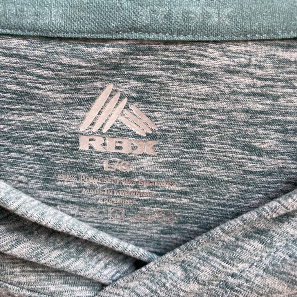 *SOLID LONG SLEEVE ACTIVE HOODIE SHIRT