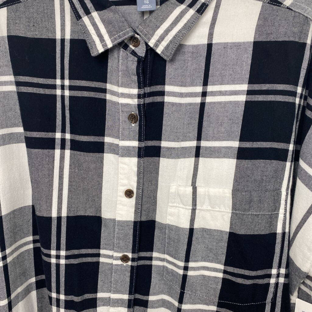 LONG SLEEVE FLANNEL BUTTON UP