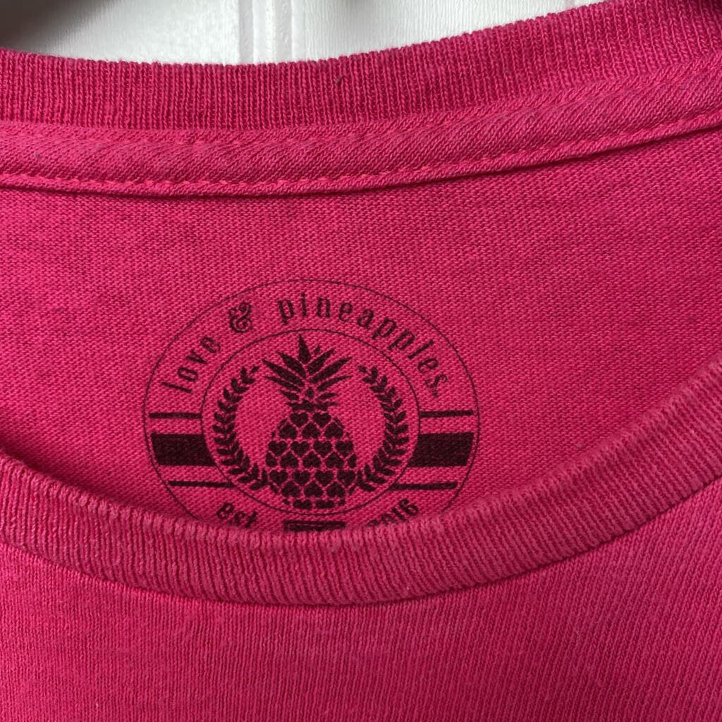 LONG SLEEVED GRAPHIC TEE