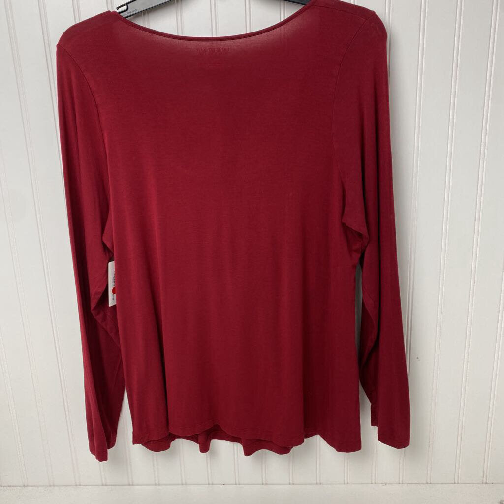 EMBELISHED NECKLINE LONG SLEEVED