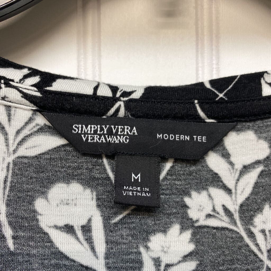 CAP SLEEVED TOP