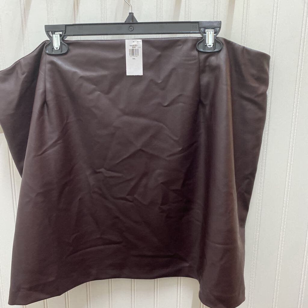 PLEATHER MINI SKIRT