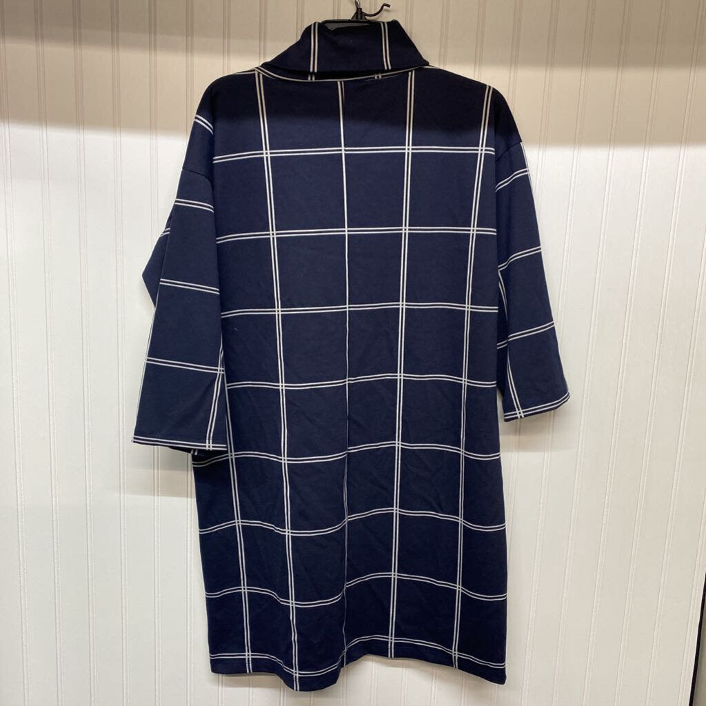 TURTLE NECK LONG SLEEVED DRESS