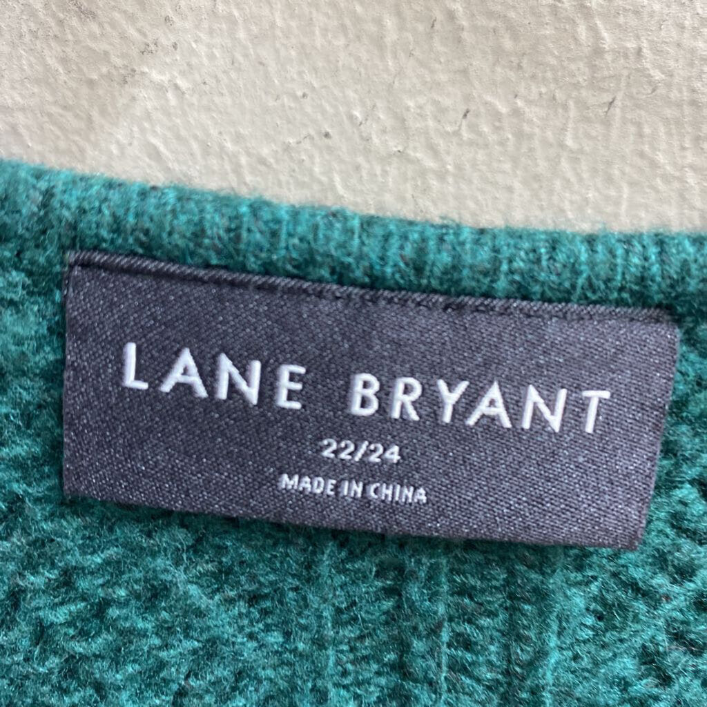 WOMENS PLUS SWEATER