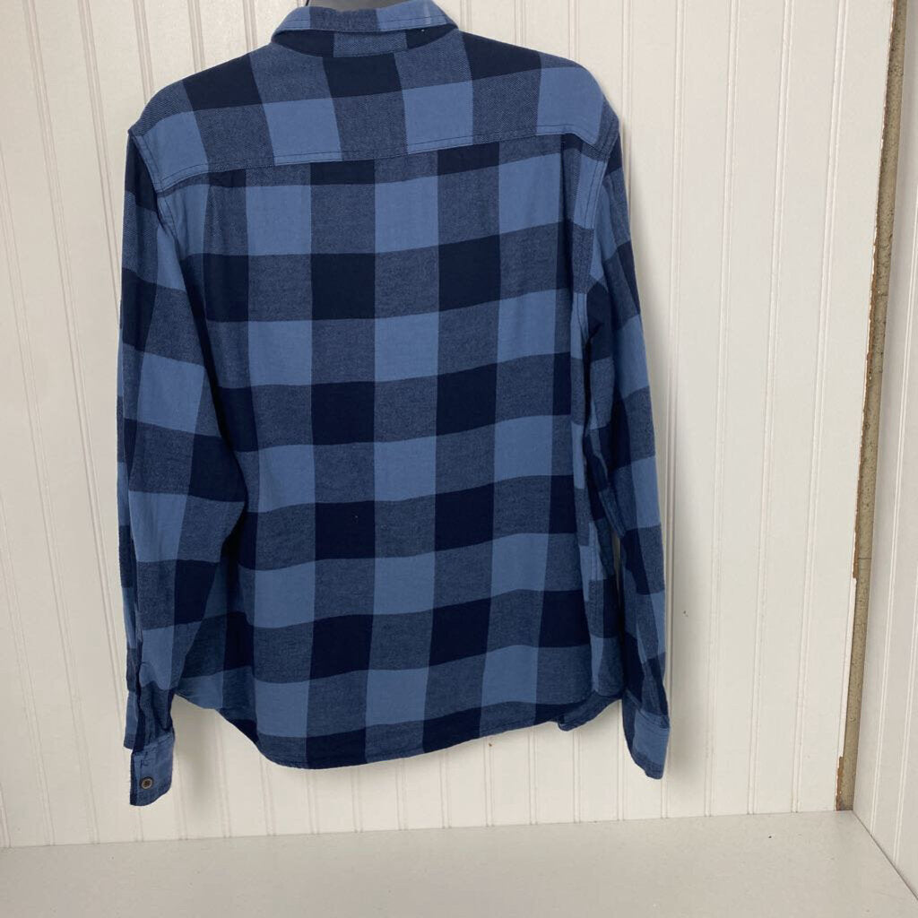 BLUE CHECKED FLANNEL