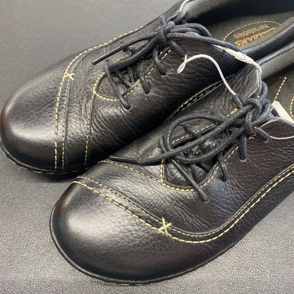 *BLACK LEATHER OXFORD TENNIS SHOE