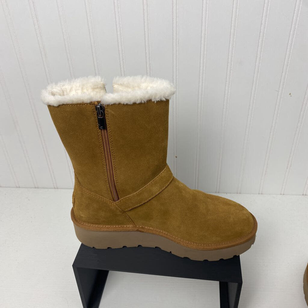 FAUX FUR LINED SUEDE BOOTS